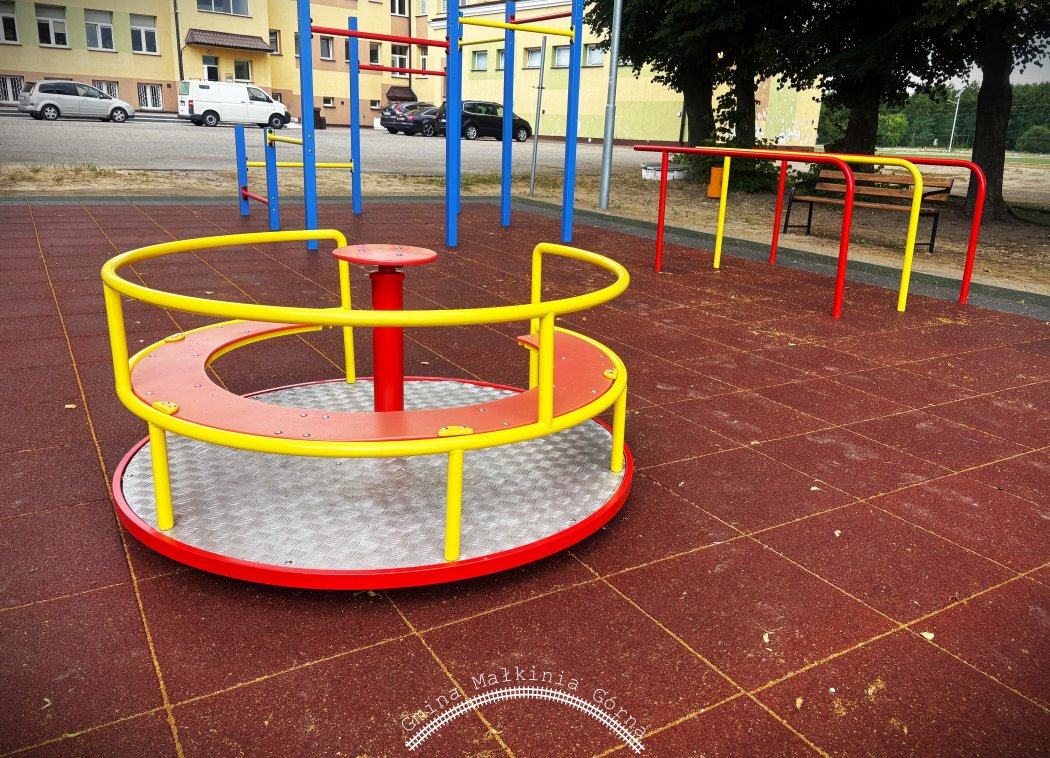 Modernizacja placu zabaw